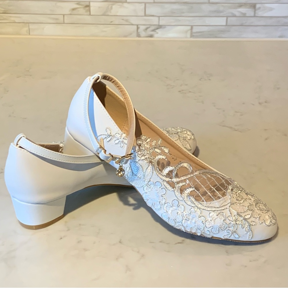 Crystal Queen Women Lace Wedding Shoes size 39 - Picture 2 of 11